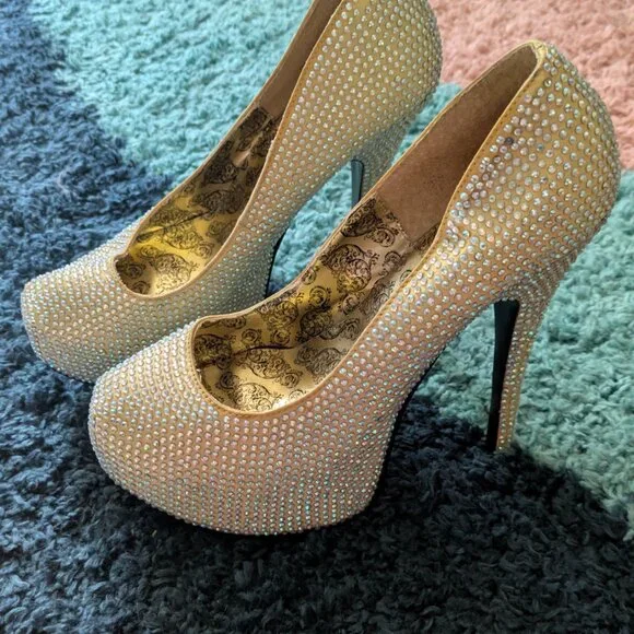Stunning Gold Rhinestone Platform Heels Women size 8 - Picture 4 of 4
